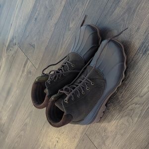 Sperry Men's Size 10 Duckboot - Olive